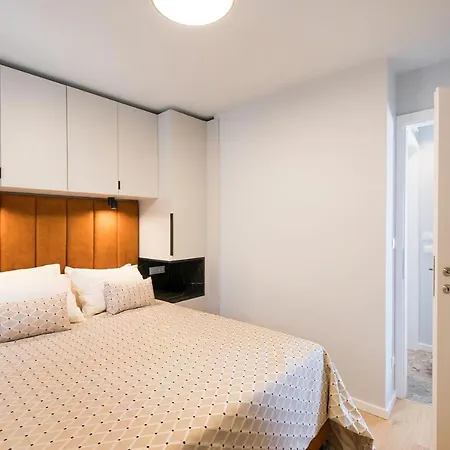 Sea View Maja Appartamento *