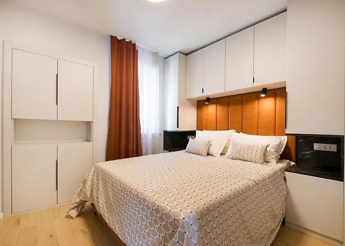 Sea View Maja Apartmán *